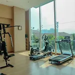 Apartemen studio 35 m² dengan 1 kamar mandi pribadi di Menteng